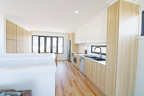 The Shore Break 6 Apartment - Qld Realsetate 2