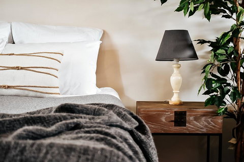 The Spa Cottage - Renee 2