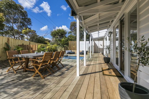 The Summer House Retreat Torquay - Swimm 3