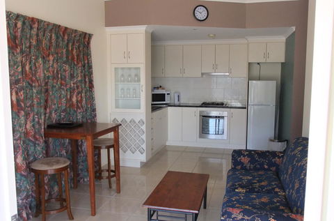 The Swagmans Rest Apartments - Internet Find 3