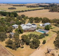 The Track House - Qld Realsetate