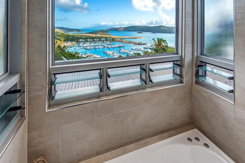 The Vue On Hamilton Island - Internet Find 3