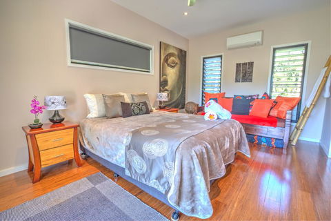The Zen Den Adults Only - Renee 1
