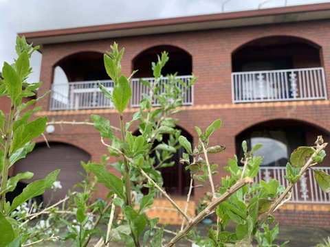 Thomastown Antique House Room 3 - Internet Find 1