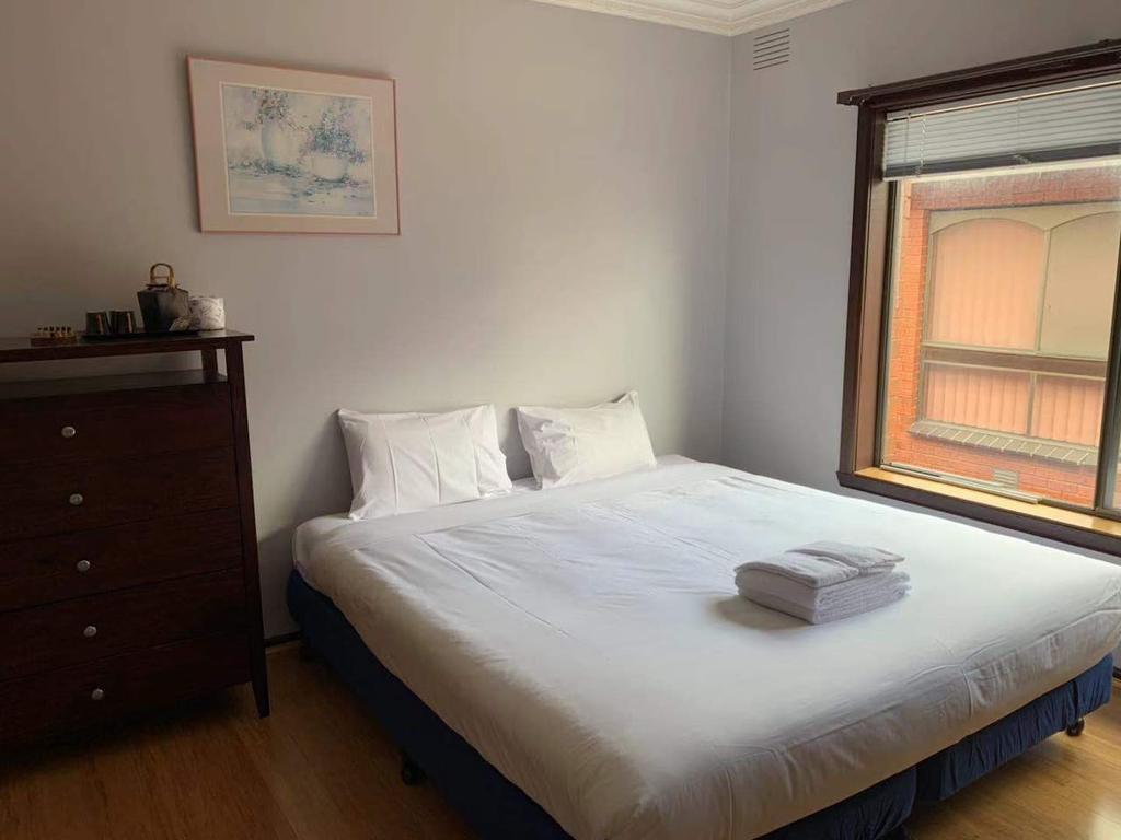 La Trobe University, Bundoora VIC Renee