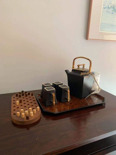 Thomastown Antique House Room 5 - Renee 3