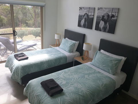 Tilba Coastal Retreat - Renee 2