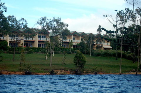 Tinaroo Lake Resort - Renee 2
