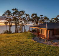 Tinderbox Cliff House - Internet Find