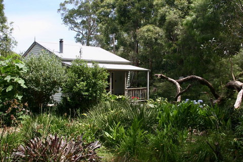 Tindoona Cottages - Renee 0