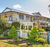 Tokelau 3 - Tuncurry Townhouse - Renee