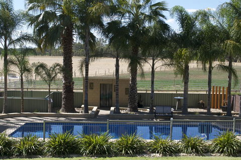 Tokemata Retreat - Renee 2