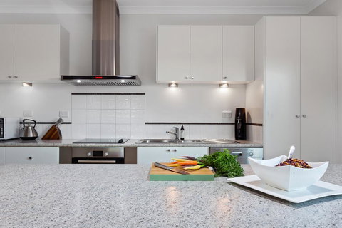 Tolpuddle Villa - Renee 2