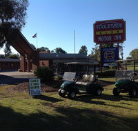 Tooleybuc Club Motor Inn - Internet Find