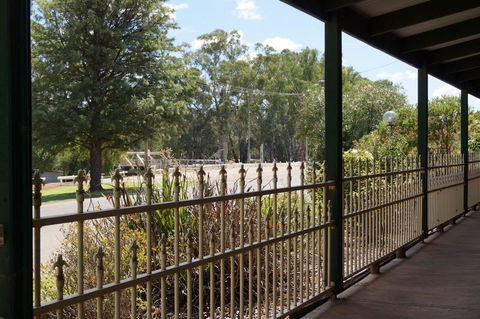 Tooleybuc Motel - Renee 2