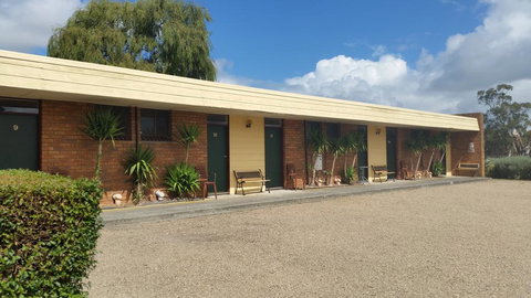 Toora Lodge Motel - Internet Find 1