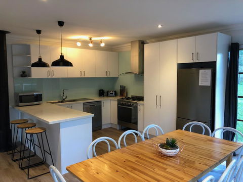 Toorongo River Chalets - Internet Find 1