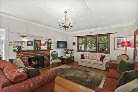 Torquay Retreats Aus - Bristol Road - Renee 0