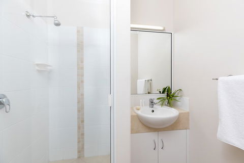 Townsville Southbank Apartments - Swimm 3