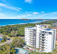 Tradewinds Apartments - Swimm
