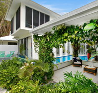 Tranquil Waters Luxury Retreat in Oceans Edge - Internet Find