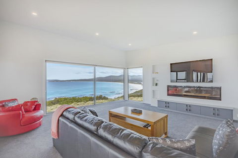 Tranquility Bay Of Fires - Internet Find 2