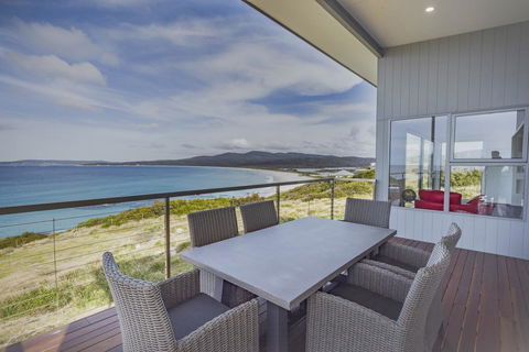 Tranquility Bay Of Fires - Internet Find 0