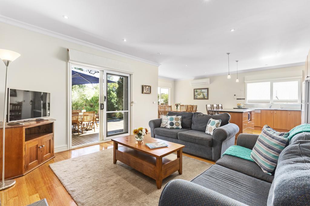 Summerlands VIC Qld Realsetate