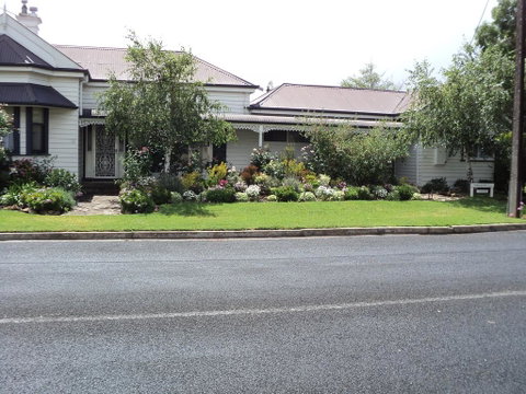 Travellers Rest B&B - Internet Find 1