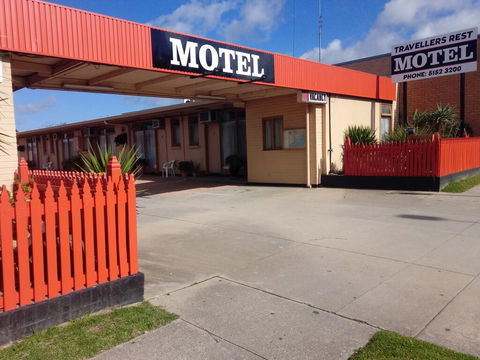 Travellers Rest Motel - Swimm 2