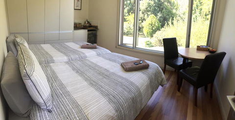Treehouse Retreat - Renee 1