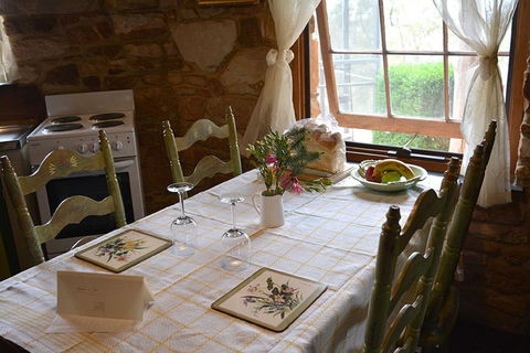 Trestrail Cottage B & B - Petrol Stations 2