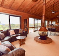 Treetops Retreat Katoomba - Swimm