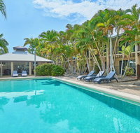 Trinity Beach Club Holiday Apartments - Internet Find