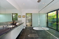 Trinity Beach Hideaway