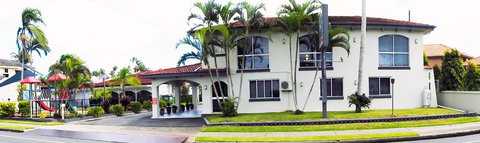 Tropic Coast Motel - Renee 0