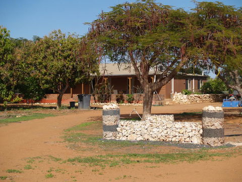 Tropical Farm Stay - Renee 0