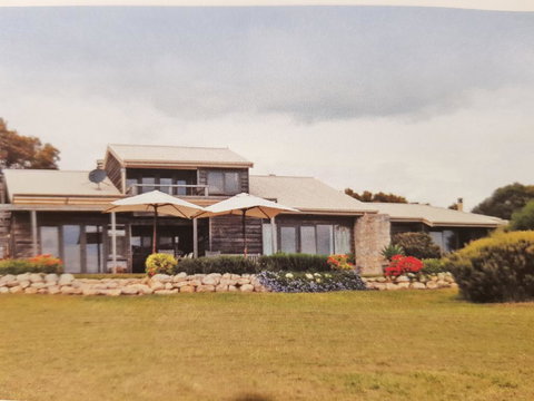 Tu Emuz Stone Beachfront Villa, Emu Bay, Kangaroo Is - Renee 2