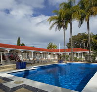 Tuncurry Beach Motel - Renee