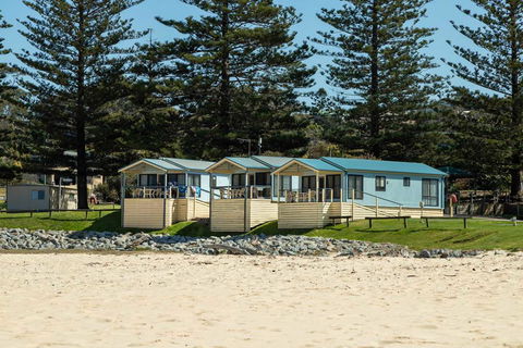 Tuross Beach Cabins & Campsites - Qld Realsetate 2