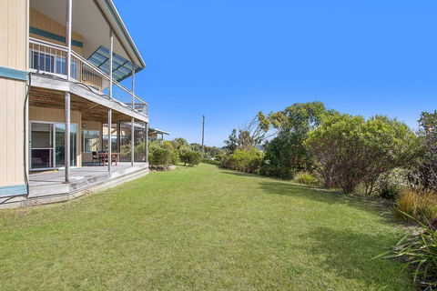 Twelve Apostles Port Campbell Bed & Breakfast - Renee 1