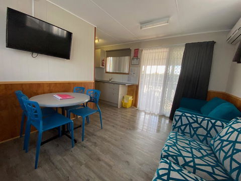 Twin Dolphins Holiday Park - Renee 2