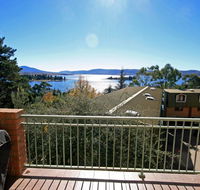 Twin Seasons 4 - Lake and Mountain Views - Internet Find
