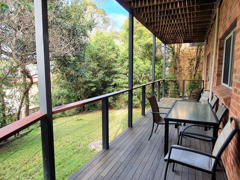 Two Rock N Reel At Lilli Pilli - Renee 0