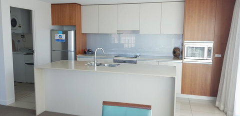 U212 Elston Grandsurf Resort - Renee 3