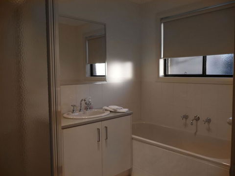 Ulmara Unit 3 - Swimm 1