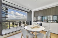 Business in Docklands VIC Renee Renee