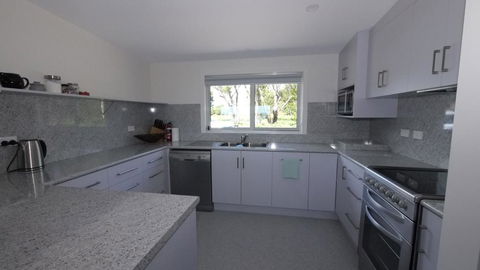 Umtali Beach House - Swimm 0