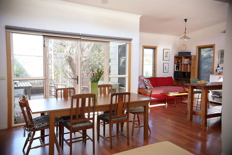 Unawatuna House @ Cape Woolamai - Qld Realsetate 2