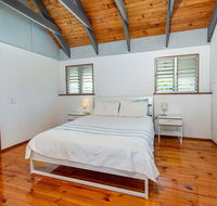 Unique Getaway 300m to Bribie Foreshore Bongaree - Internet Find